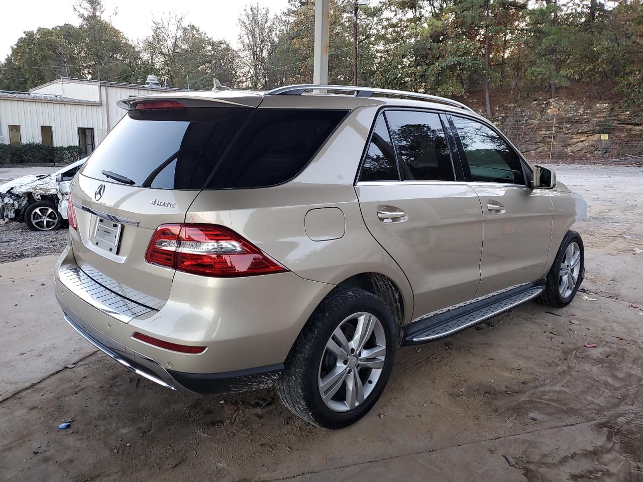 VIN 4JGDA5HB0DA103514 2013 MERCEDES-BENZ M-CLASS no.3