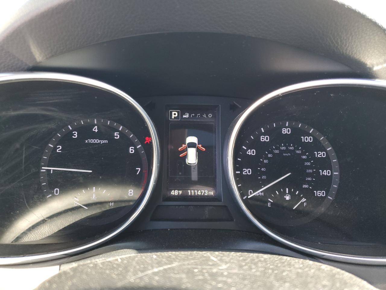 2017 Hyundai Santa Fe - Image 9