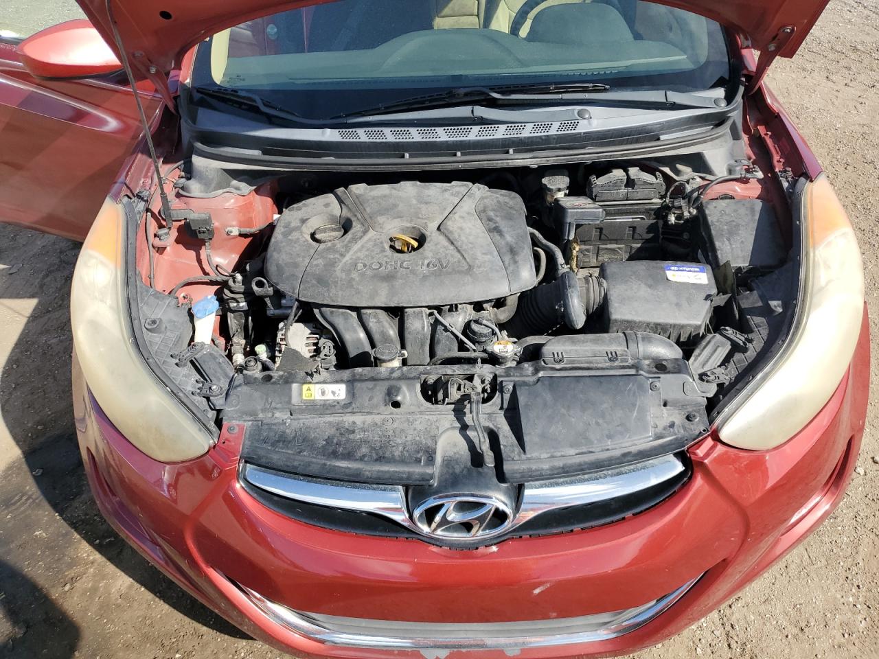 2013 Hyundai Elantra - Image 11