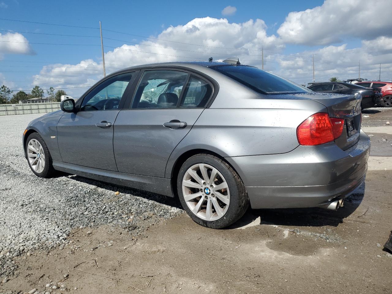 2011 BMW 3er - Image 2