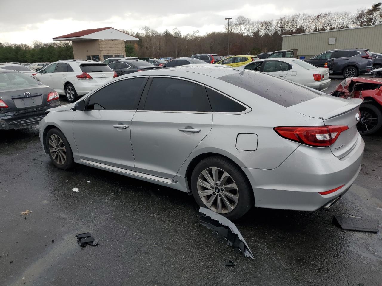 2017 Hyundai Sonata - Image 2