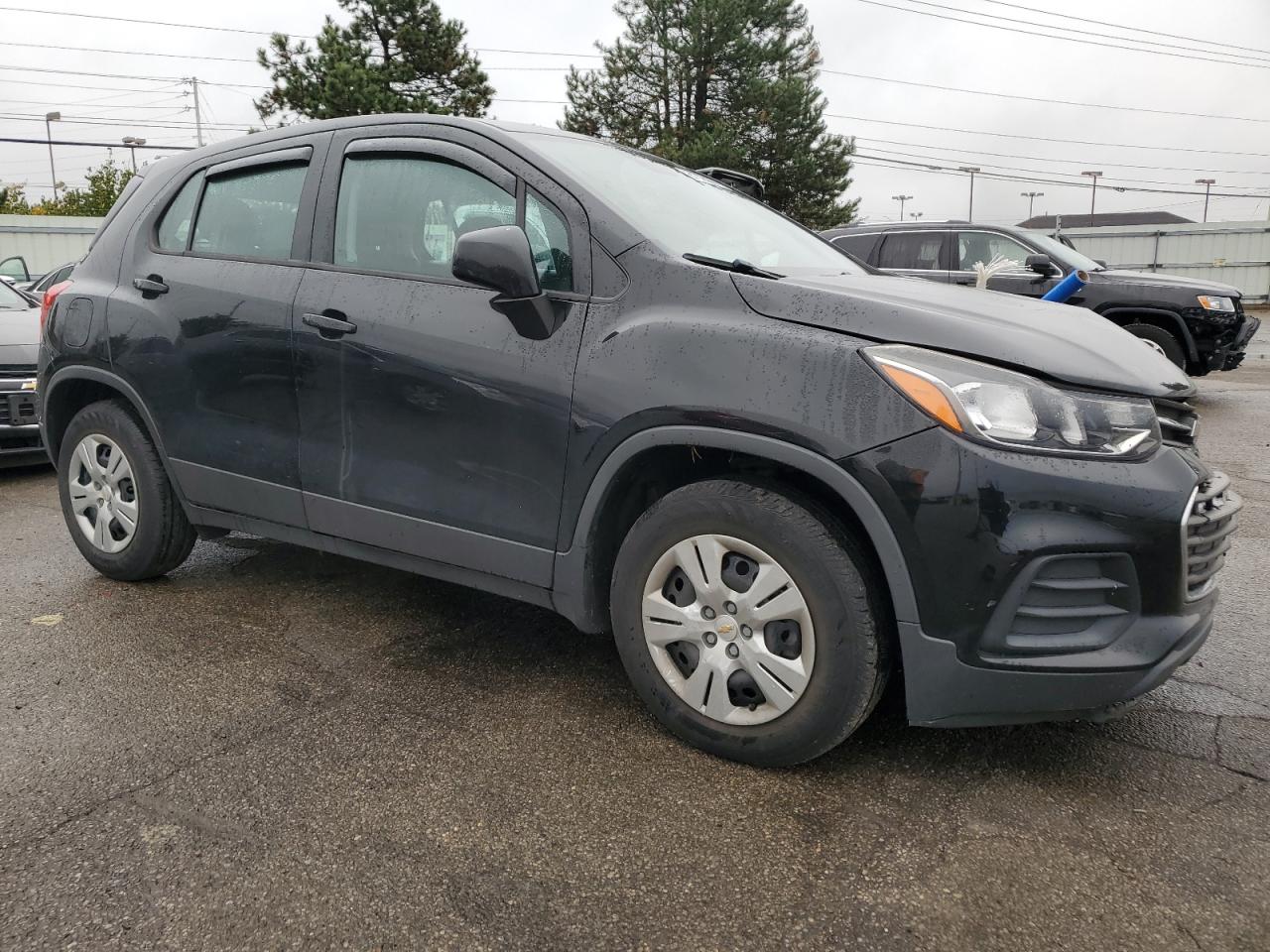 2018 Chevrolet Trax - Image 4