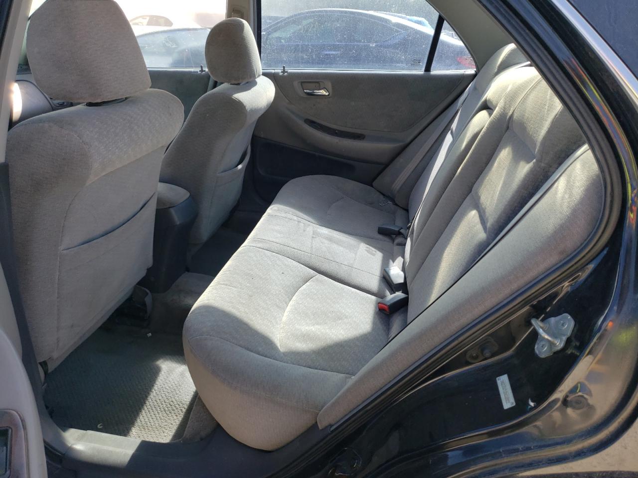 2002 Honda Accord - Image 10