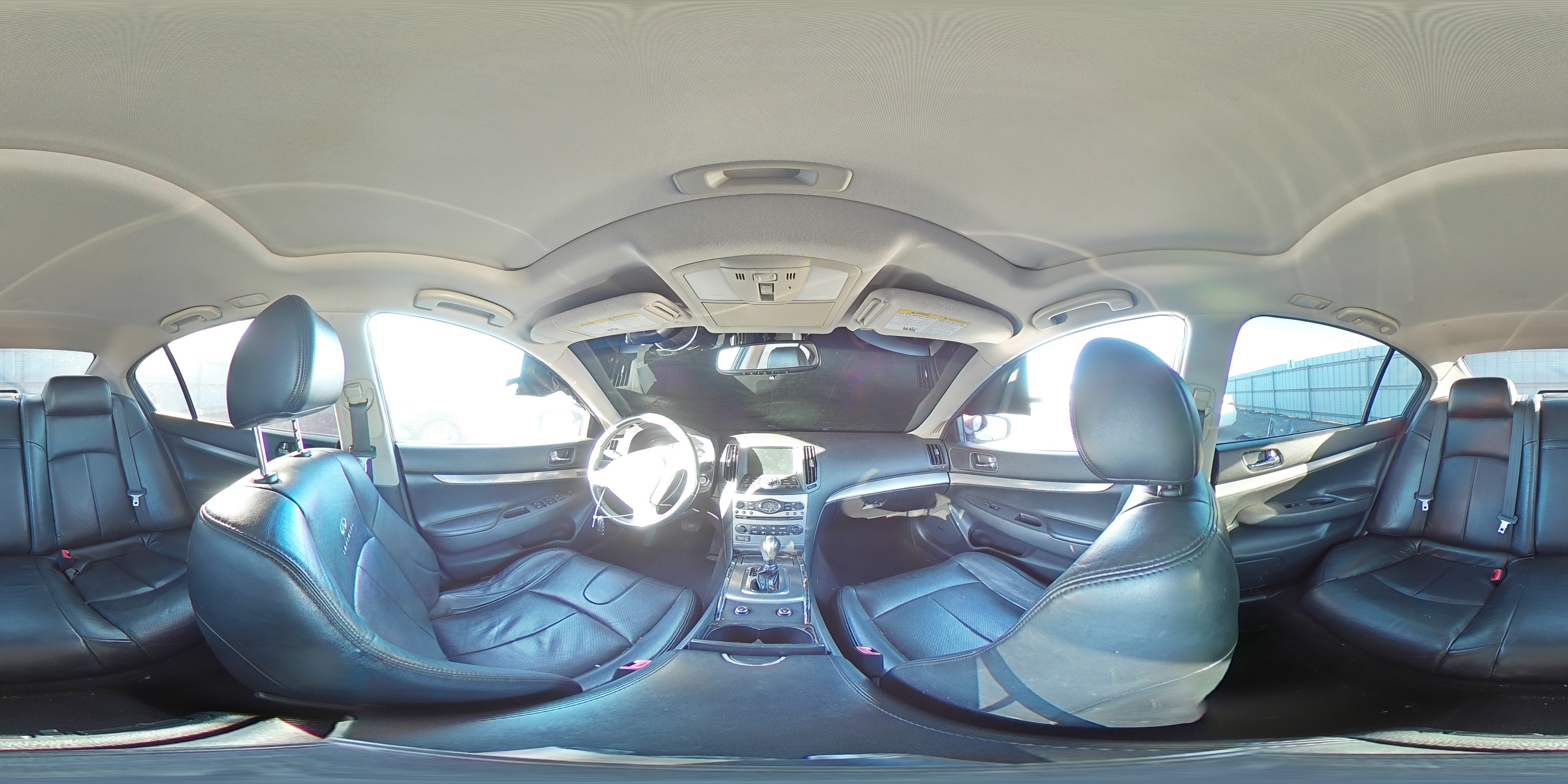 2010 Infiniti G - Image 12