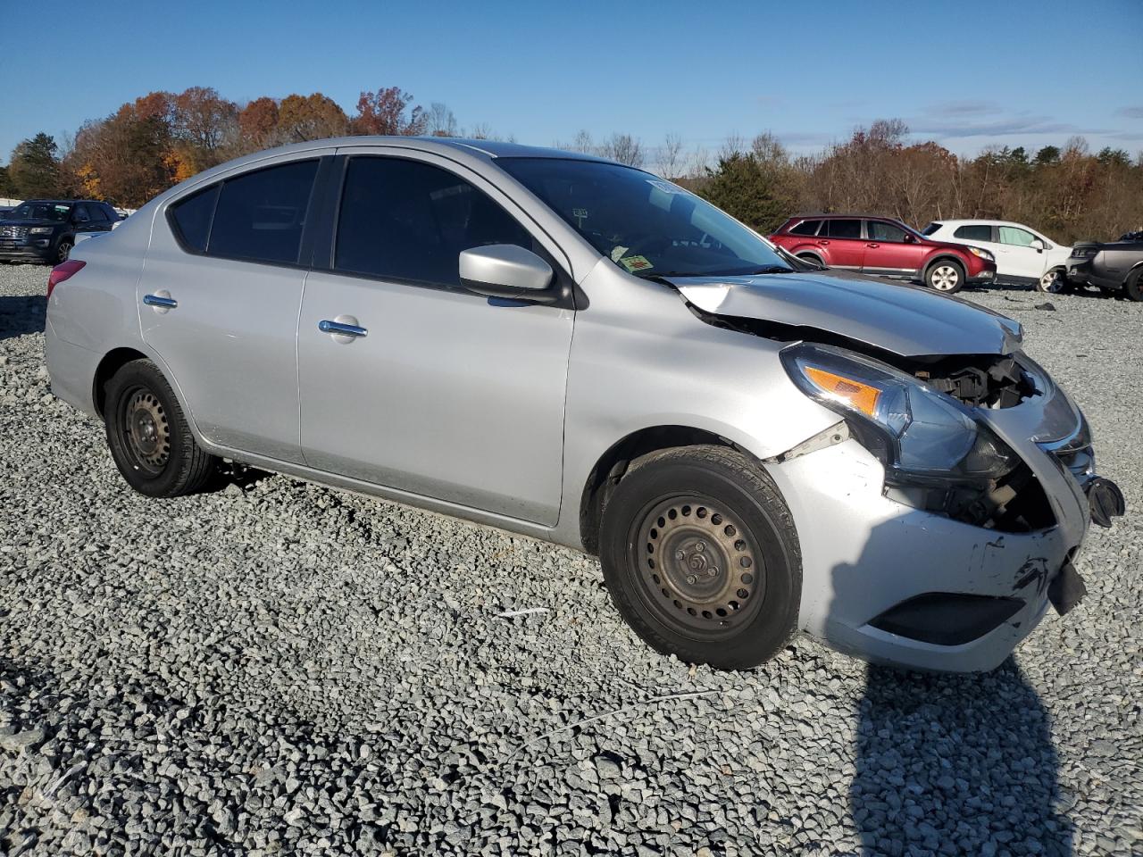 VIN 3N1CN7AP8JL869181 2018 NISSAN VERSA no.4