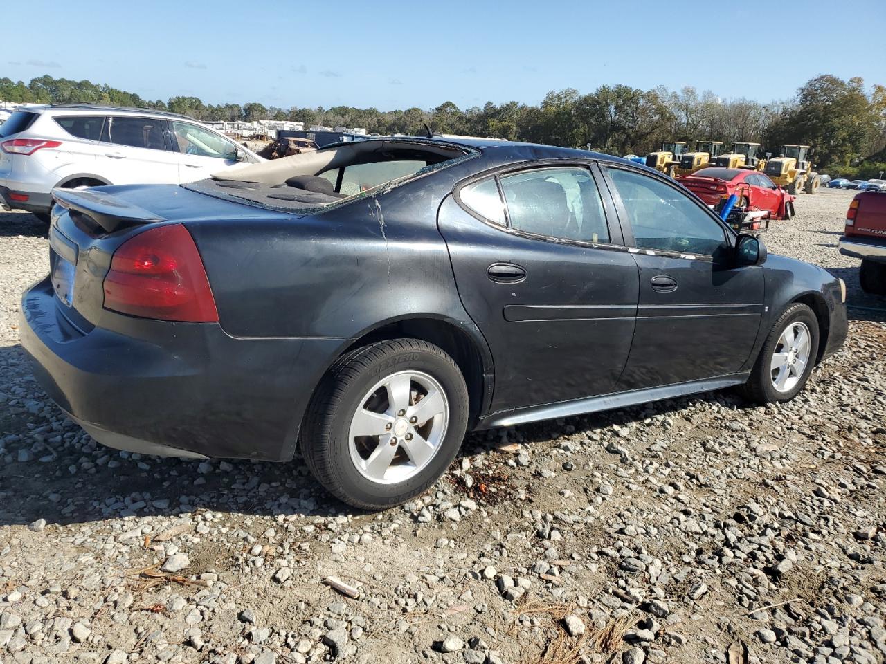 2008 Pontiac Grand Prix - Image 3