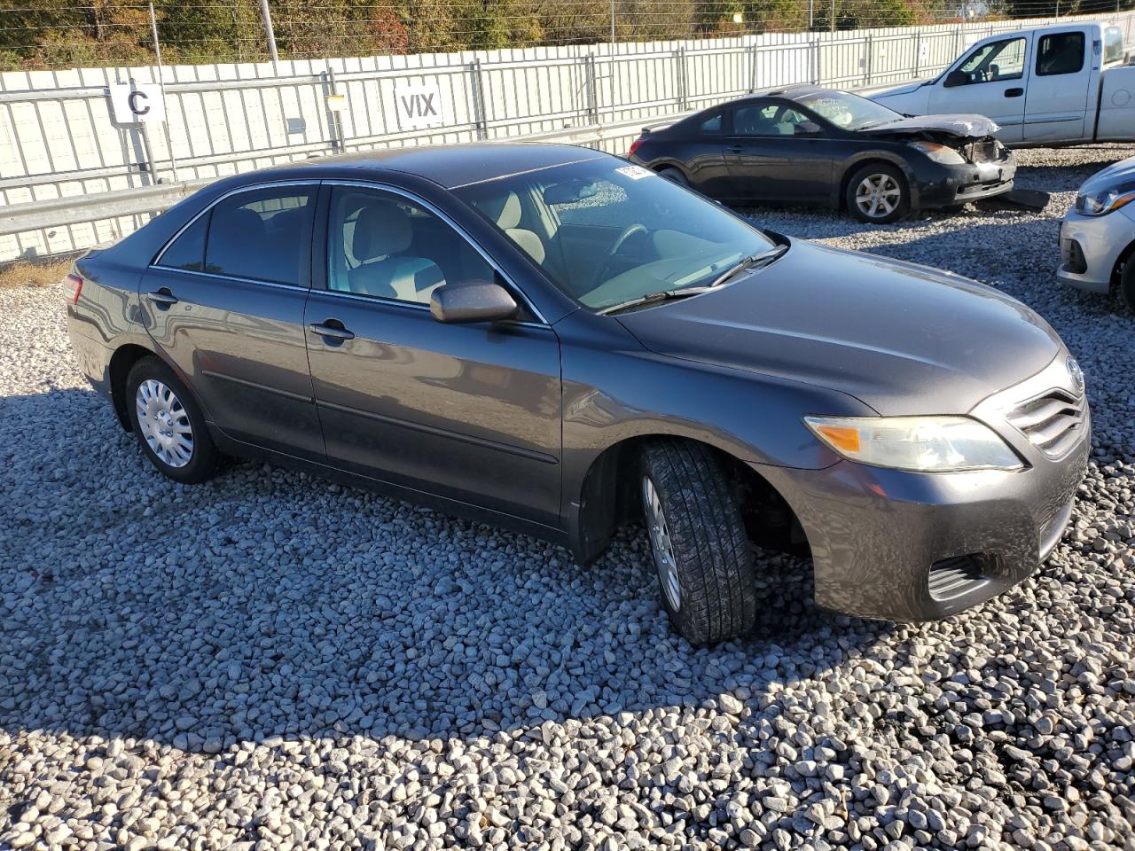 2010 Toyota Camry - Image 4
