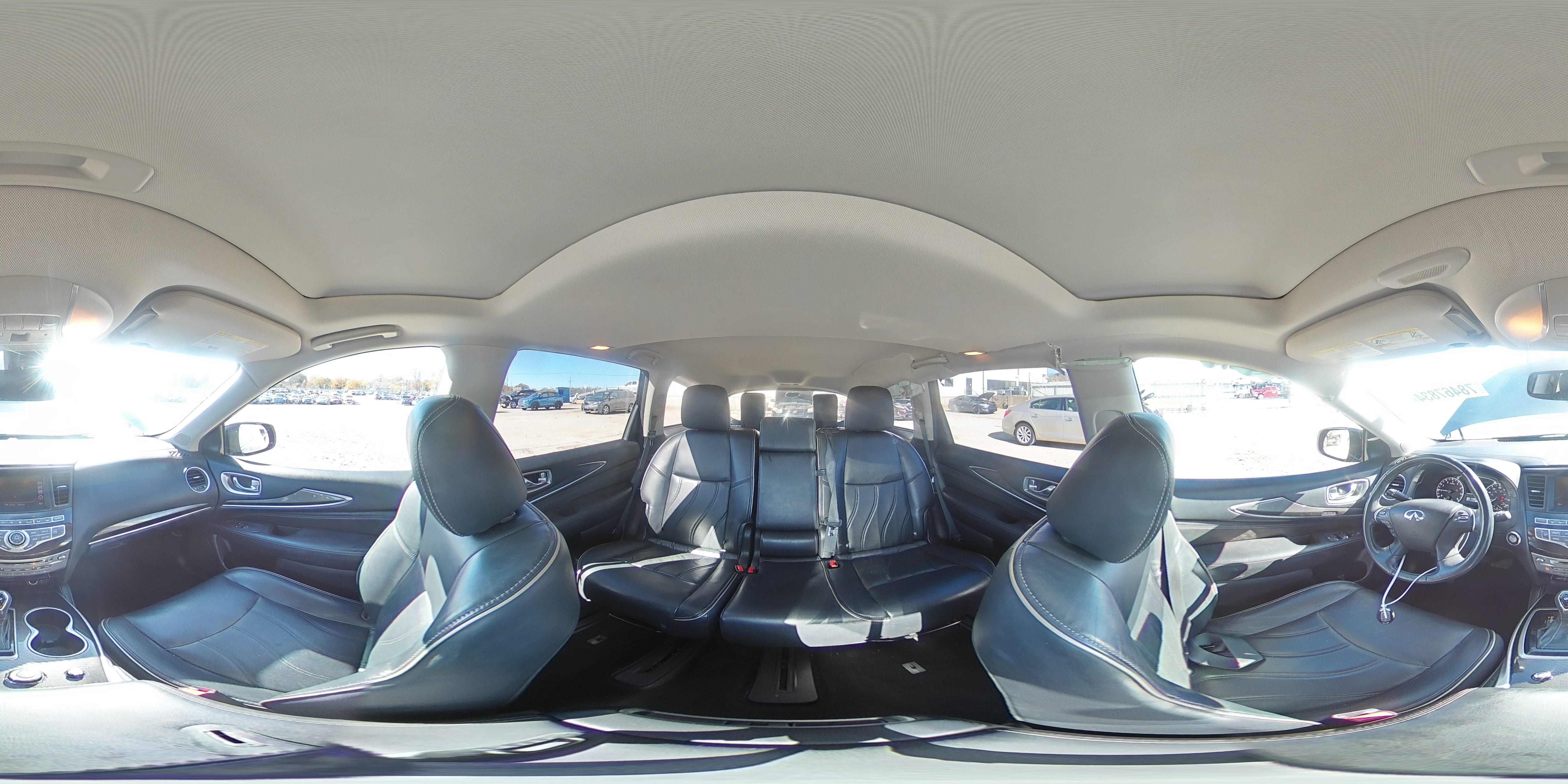 2017 Infiniti QX60 - Image 15