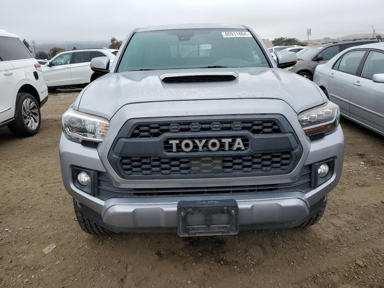 VIN 3TMDZ5BN8JM039933 2018 TOYOTA TACOMA no.5