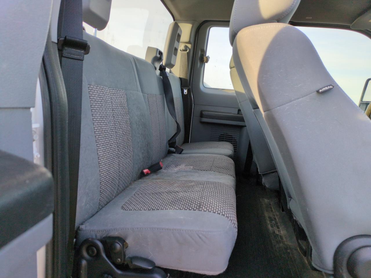 2012 Ford F350 - Image 10