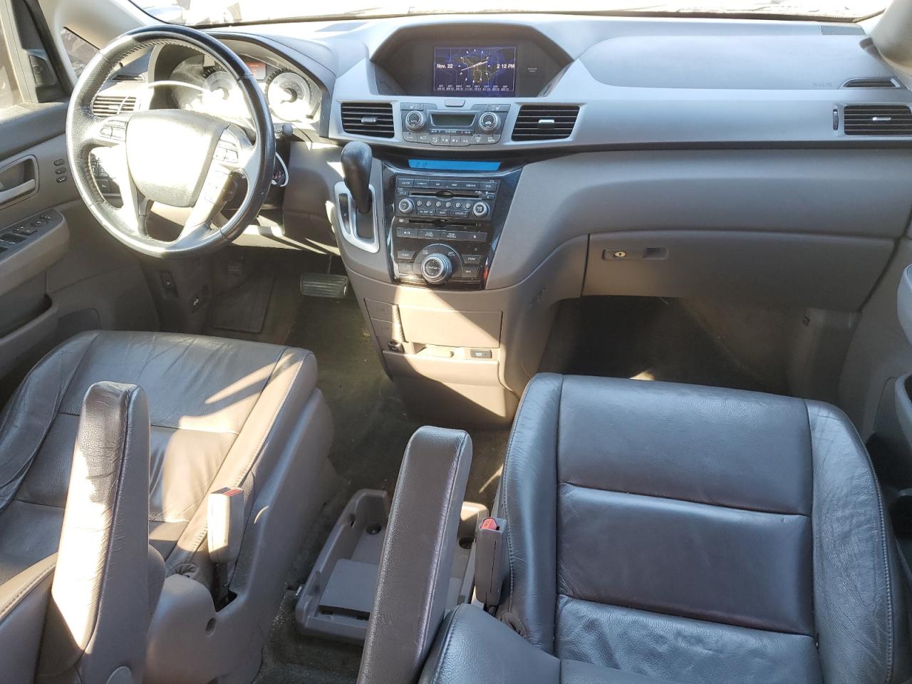 2011 Honda Odyssey - Image 8