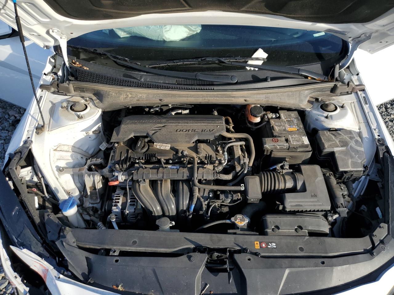 2021 Hyundai Elantra - Image 13