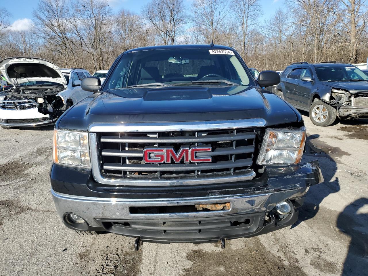 2011 GMC Sierra - Image 5