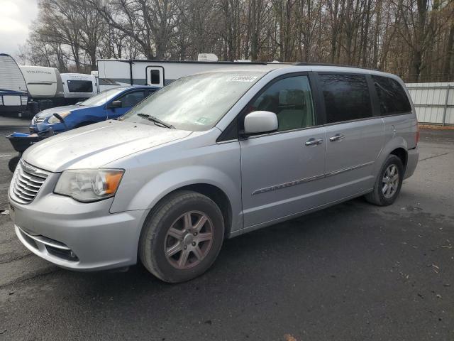 2012 Chrysler Town & Country Touring