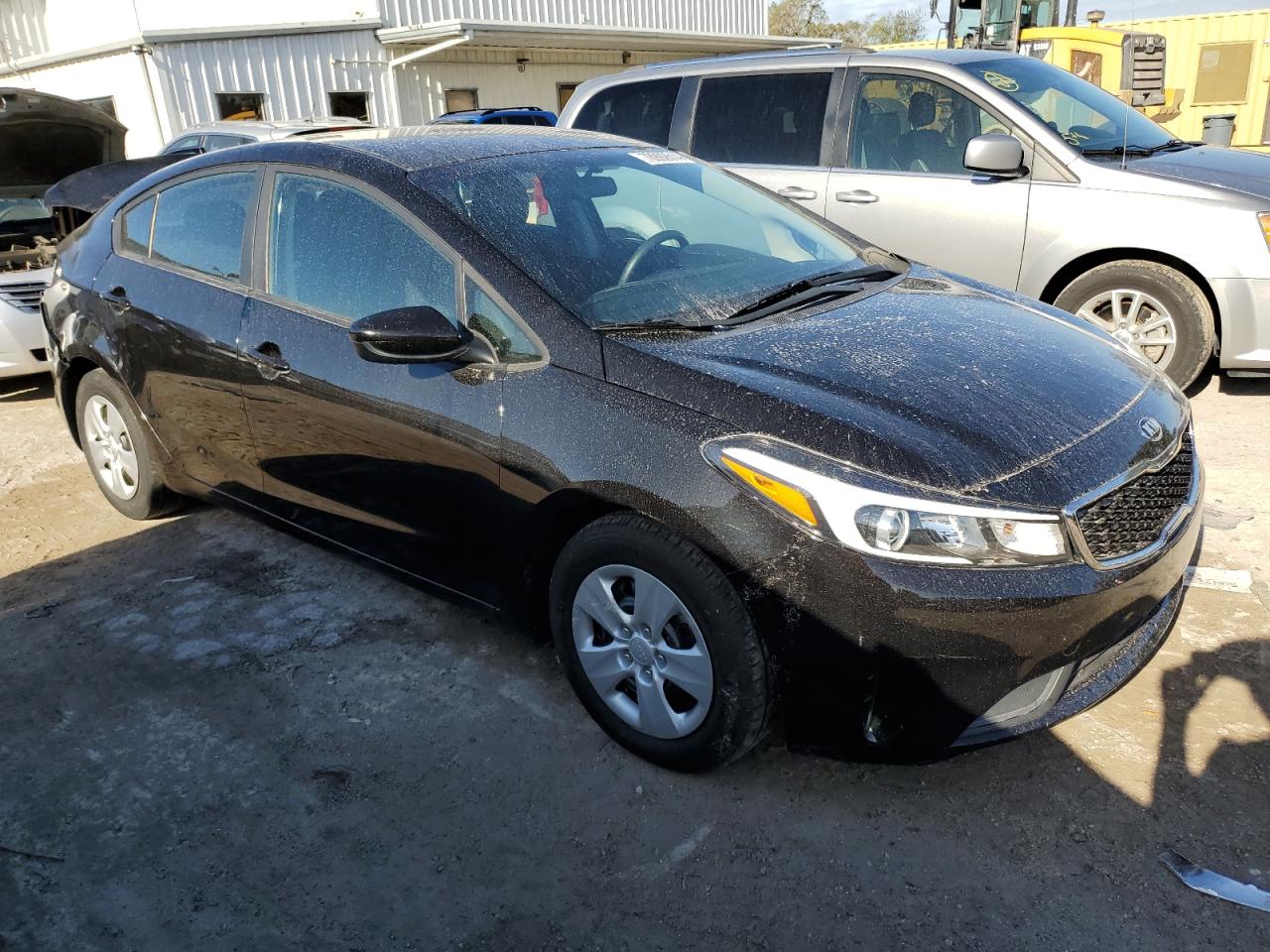 2017 Kia Forte - Image 4
