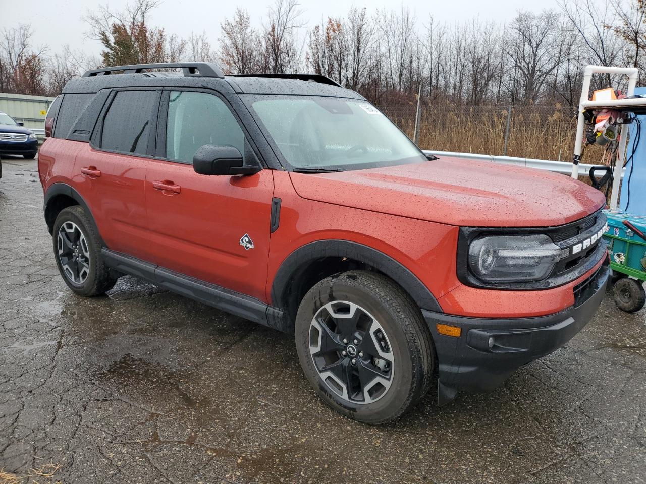 2023 Ford Bronco - Image 4