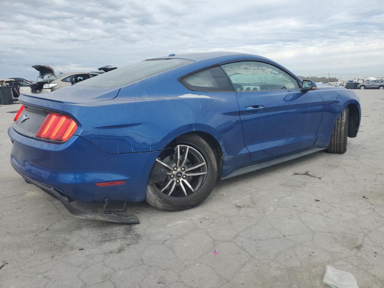 2017 Ford Mustang - Image 3