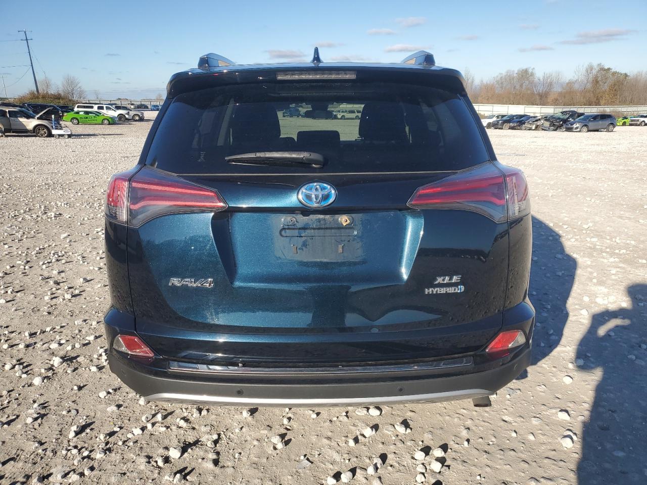 2018 Toyota Rav4 Hv Le VIN: JTMRJREV7JD254229 Lot: 79313374