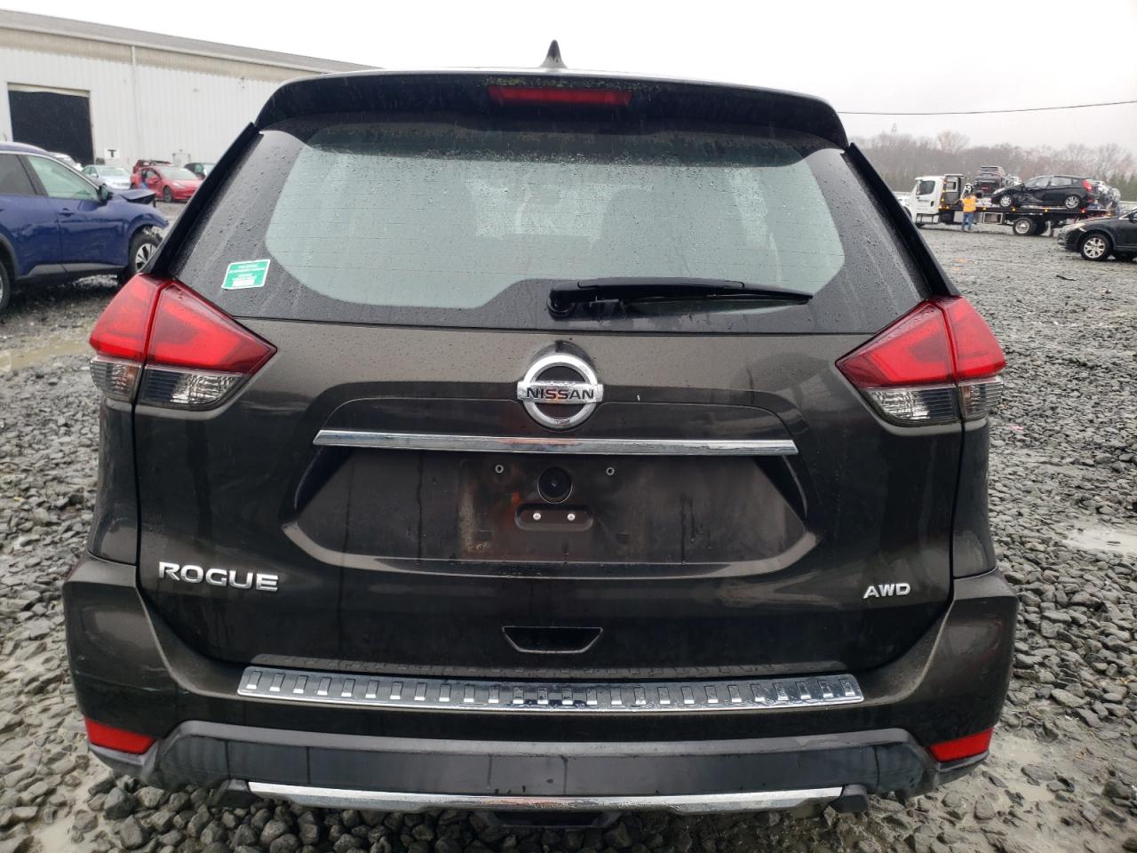 2017 Nissan Rogue S VIN: KNMAT2MV7HP513116 Lot: 81768224