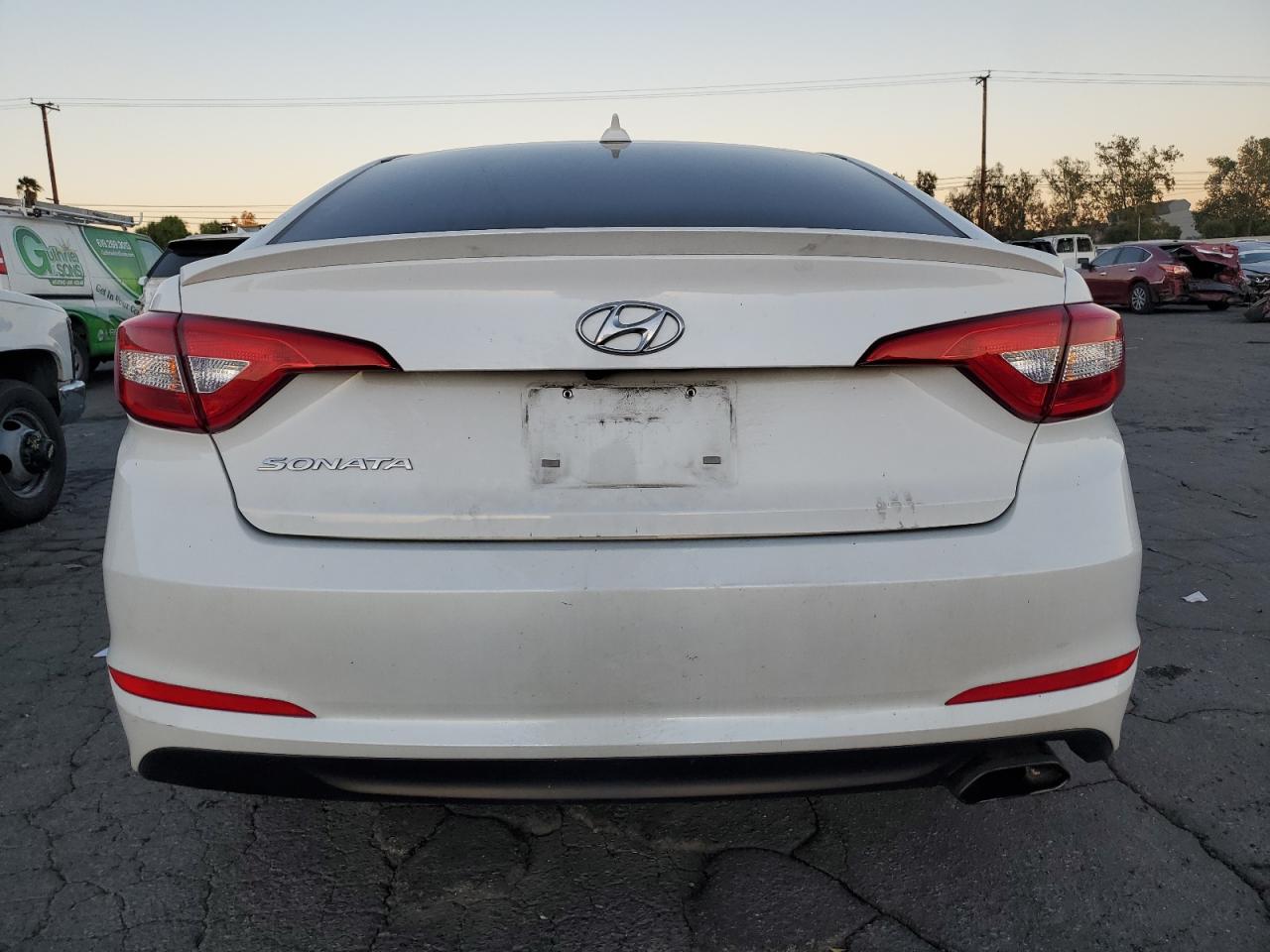 2017 Hyundai Sonata Se VIN: 5NPE24AF0HH480081 Lot: 79658004