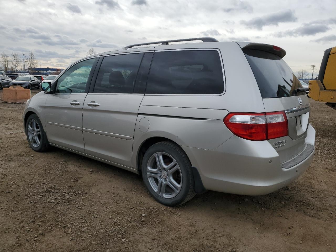 2006 Honda Odyssey - Image 2