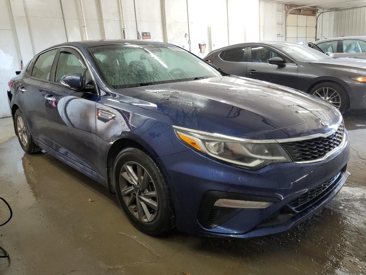 2020 Kia Optima - Image 4