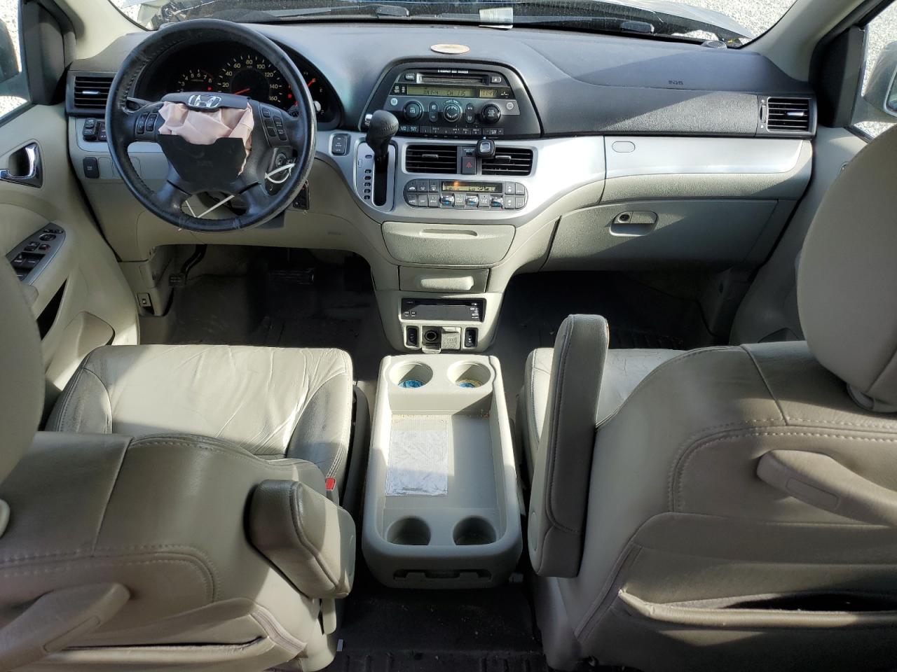 2008 Honda Odyssey - Image 8