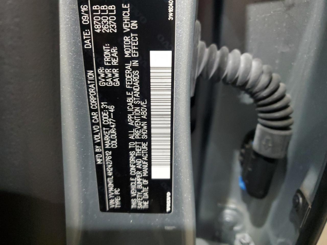 2017 Volvo S60 - Image 13