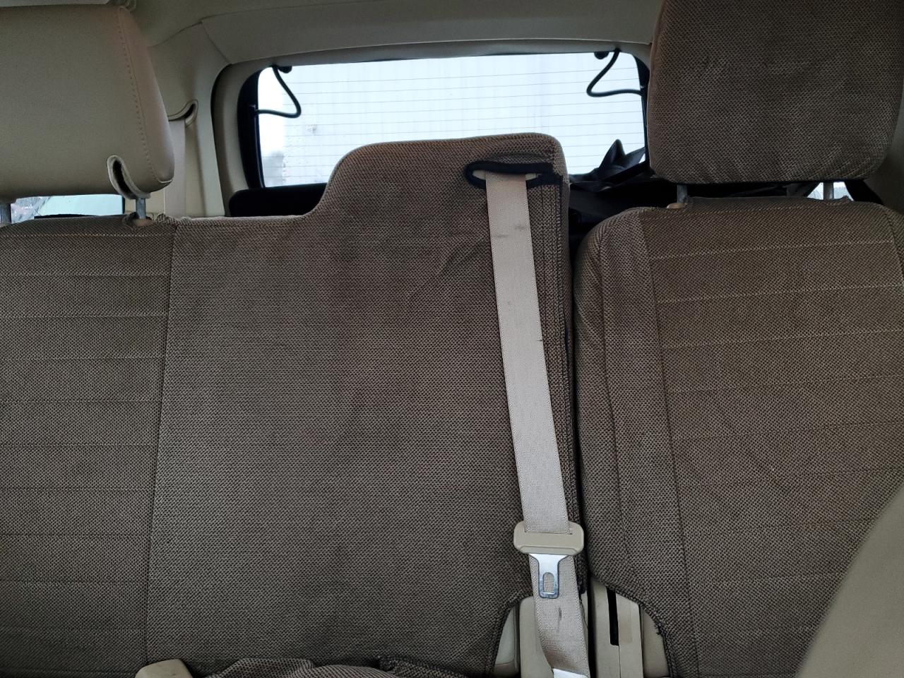 2006 Ford Explorer - Image 10