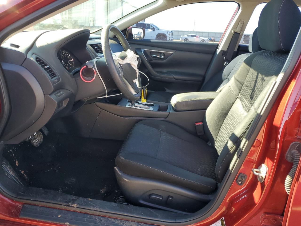 2017 Nissan Altima - Image 7