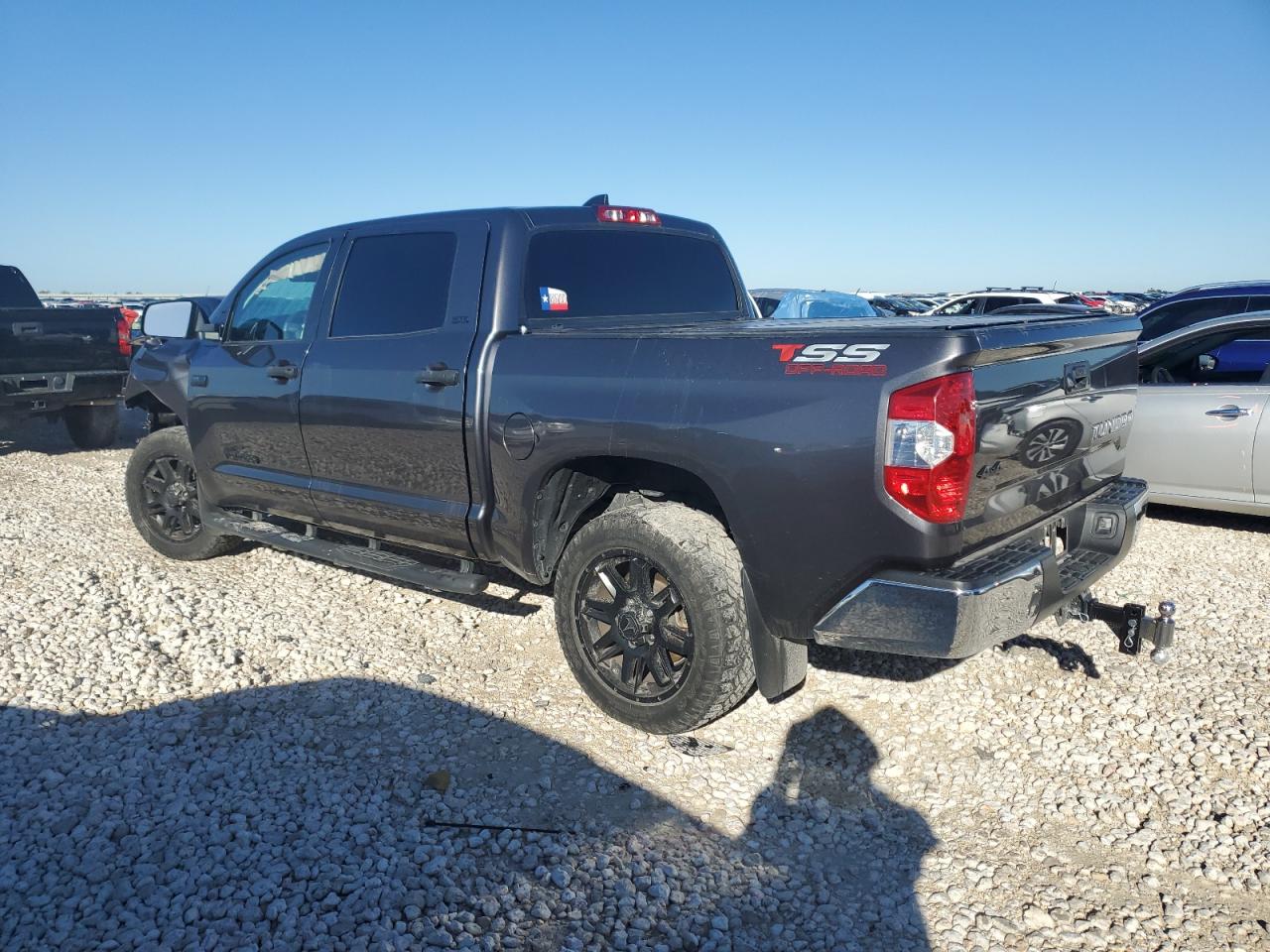 2021 Toyota Tundra - Image 2