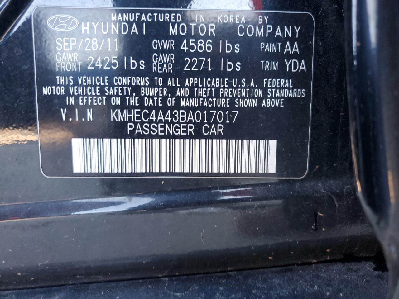 2011 Hyundai Sonata Hybrid VIN: KMHEC4A43BA017017 Lot: 78311734