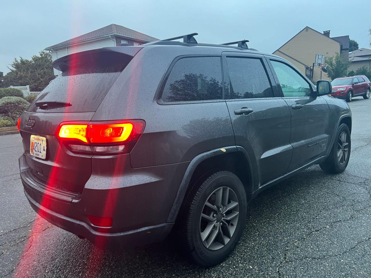 2016 Jeep Grand Cherokee - Image 4