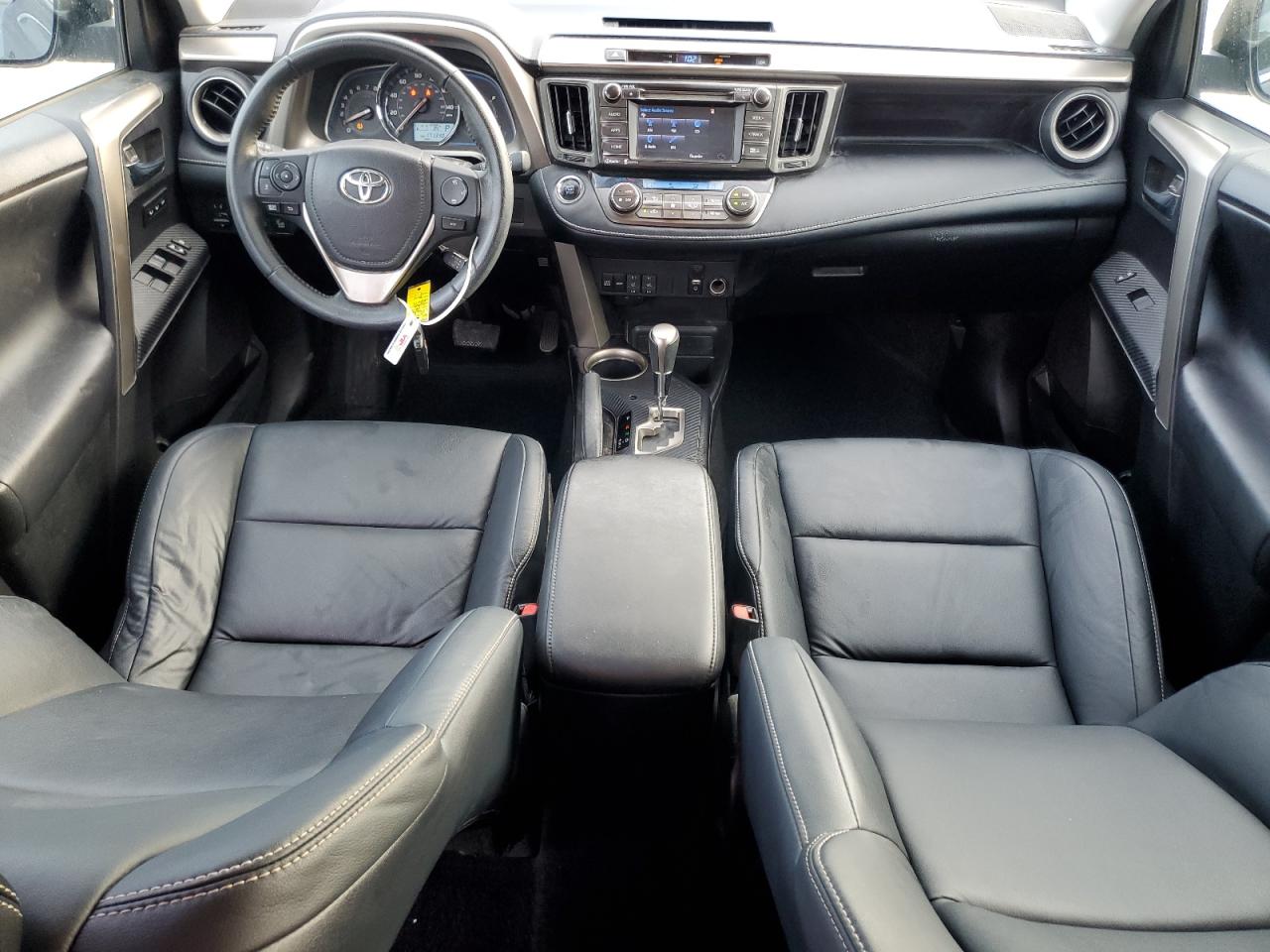 2015 Toyota RAV 4 - Image 8