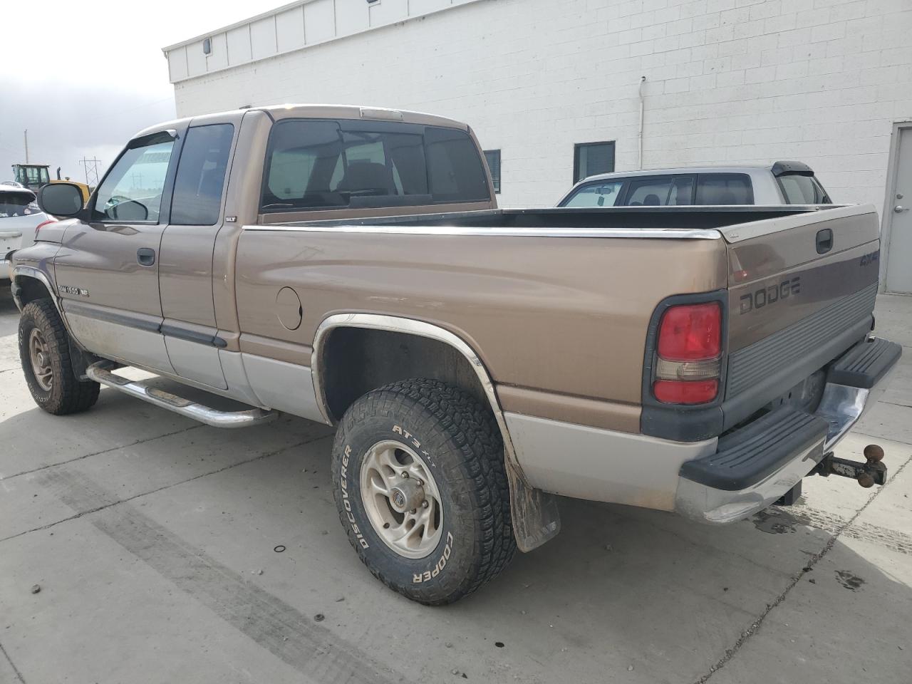 2001 Dodge RAM - Image 2