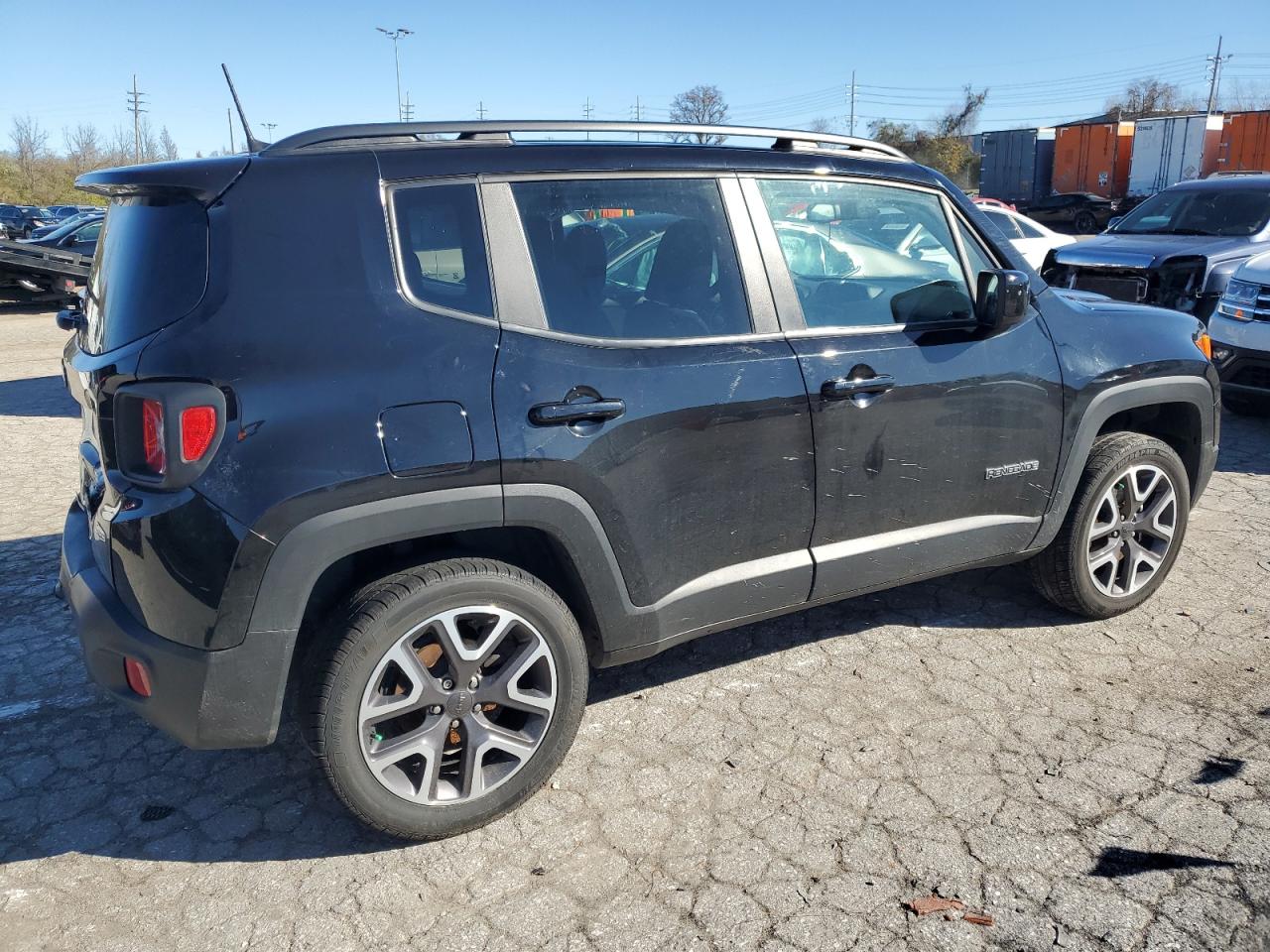 VIN ZACCJBBB2JPG80127 2018 JEEP RENEGADE no.3