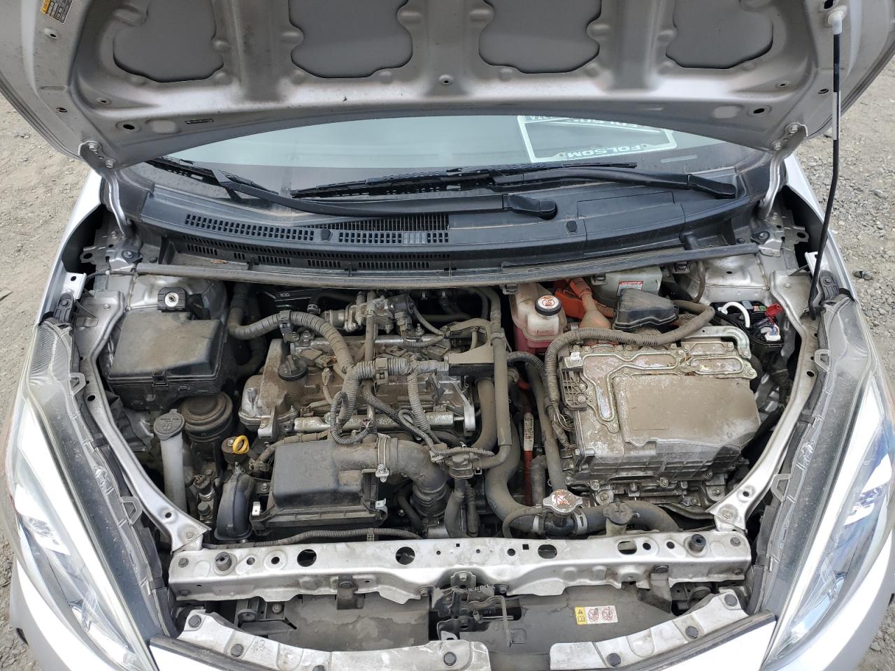 2018 Toyota Prius - Image 11