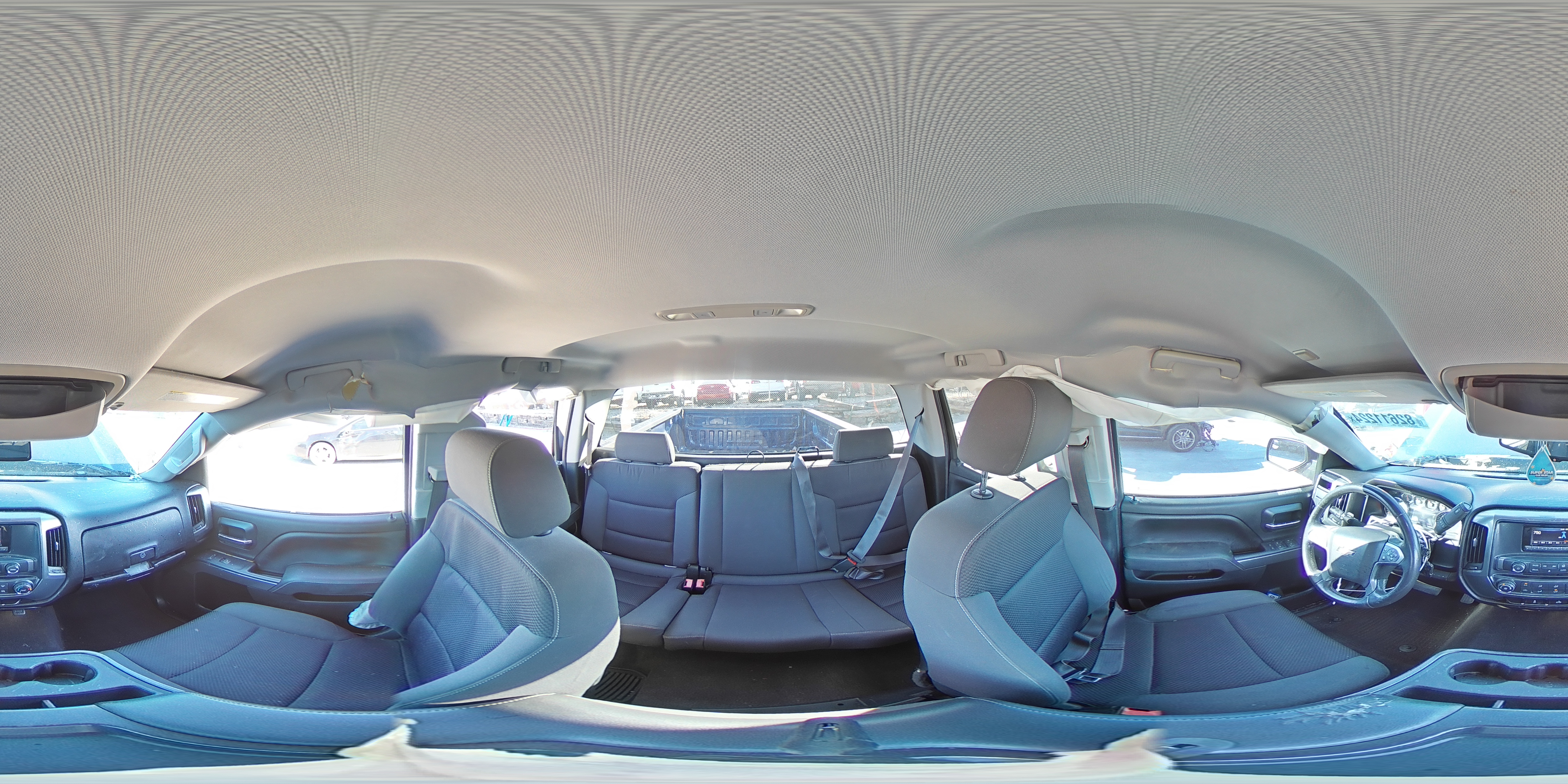 2014 Chevrolet Silverado - Image 13