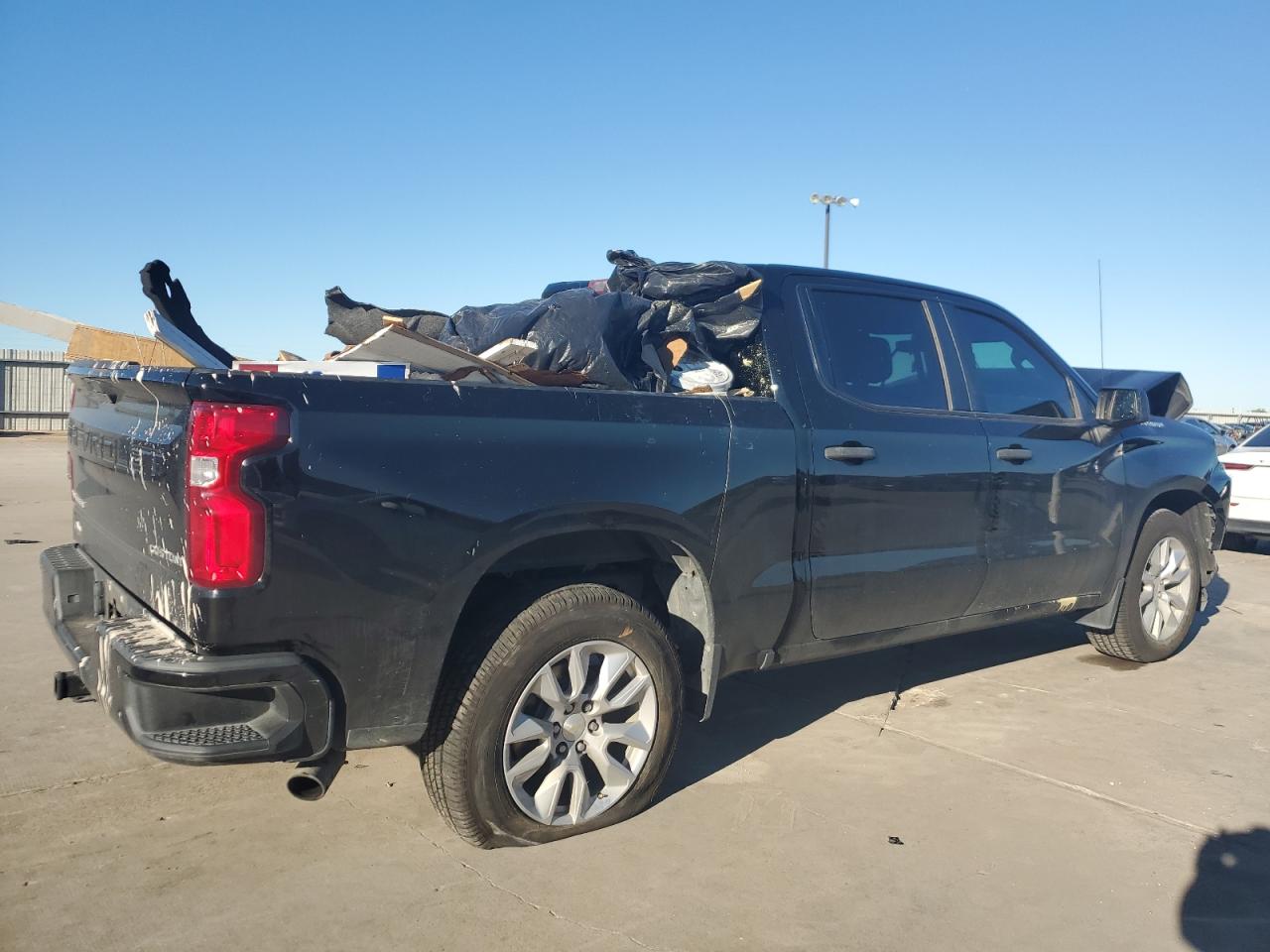 2020 Chevrolet Silverado - Image 3