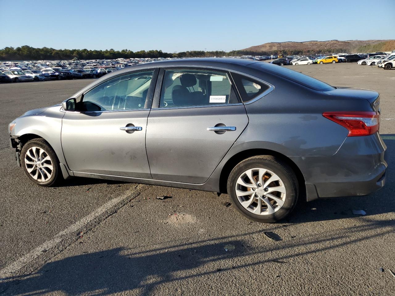 2018 Nissan Sentra S VIN: 3N1AB7AP5JL635774 Lot: 81253304