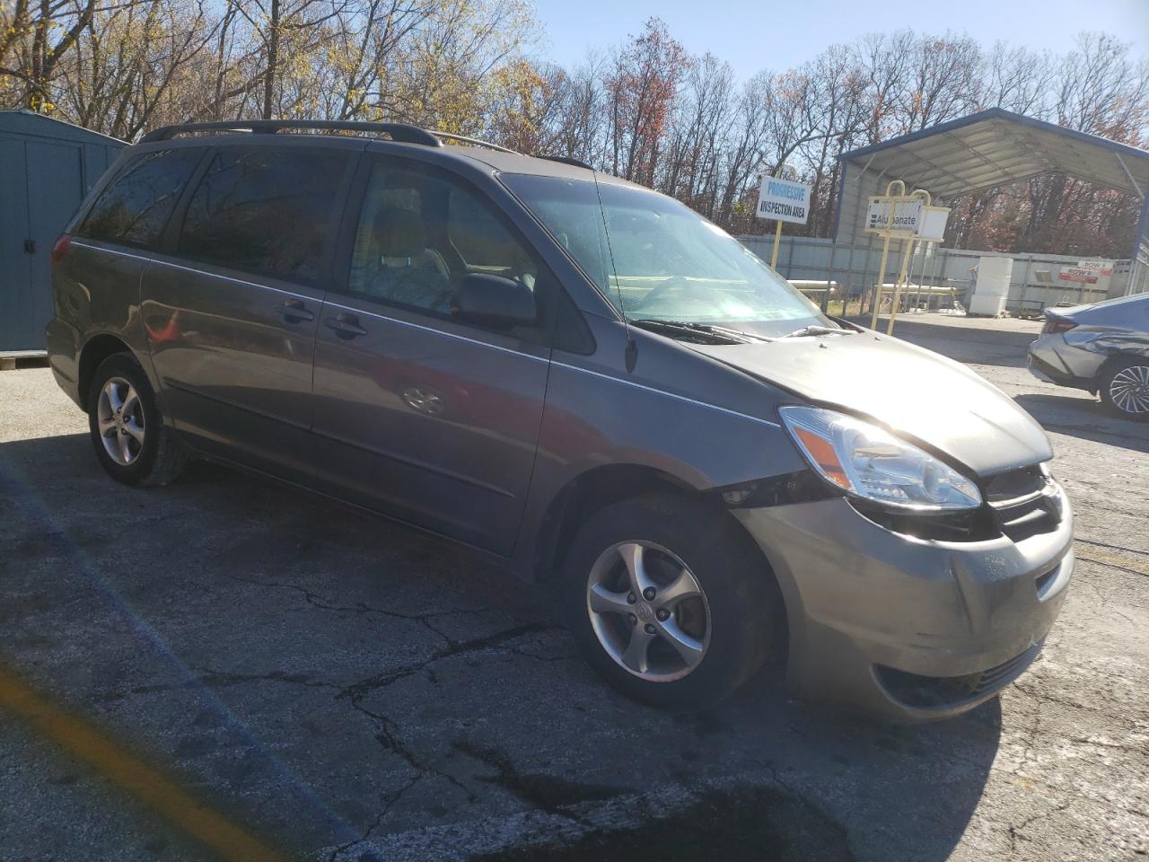 2005 Toyota Sienna - Image 4