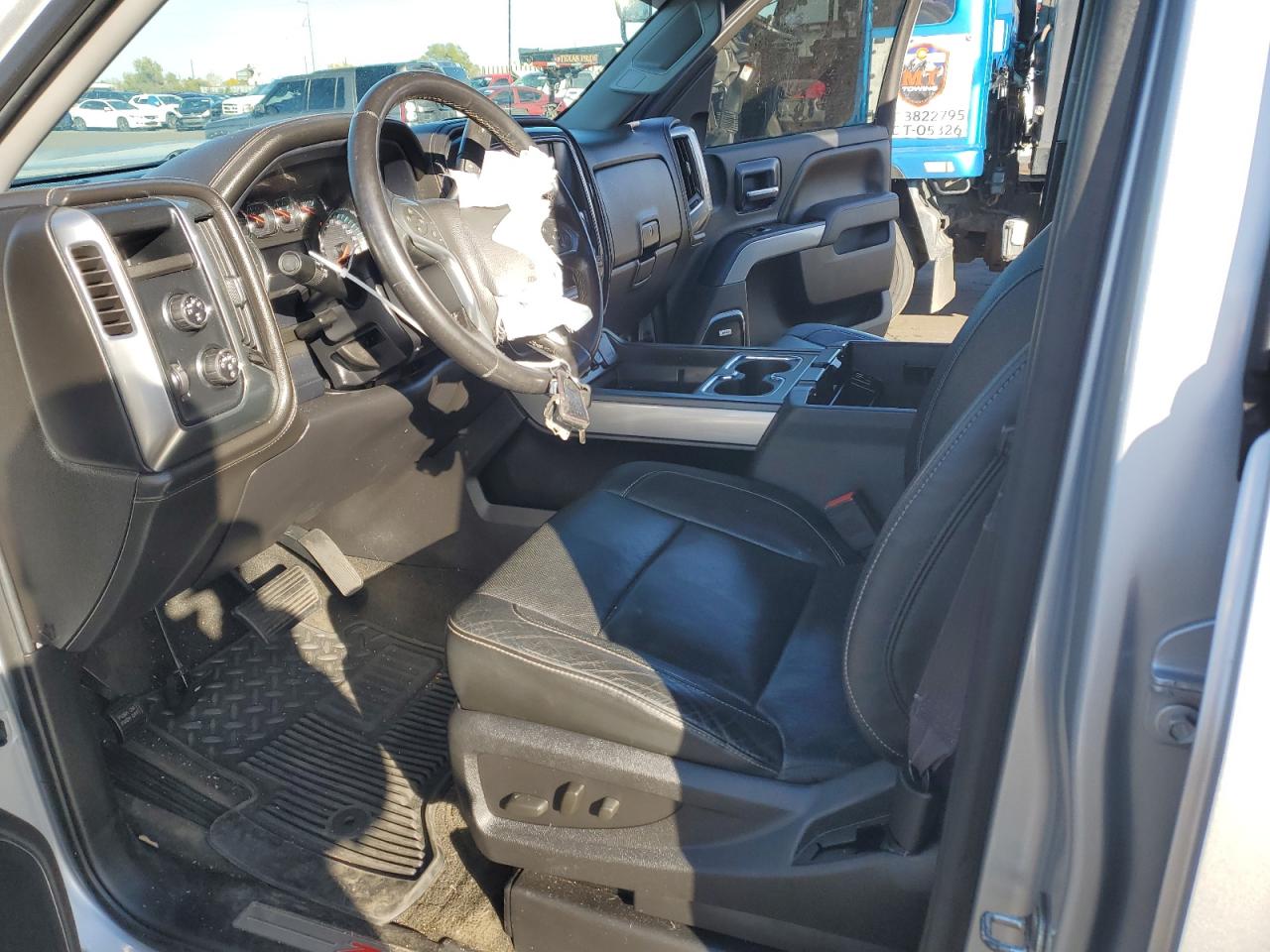 2015 Chevrolet Silverado - Image 7