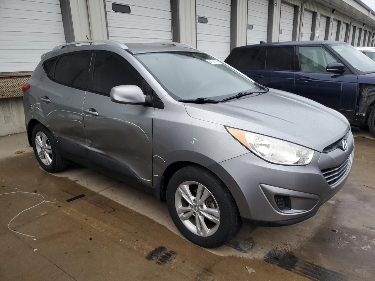 2011 Hyundai Tucson - Image 4