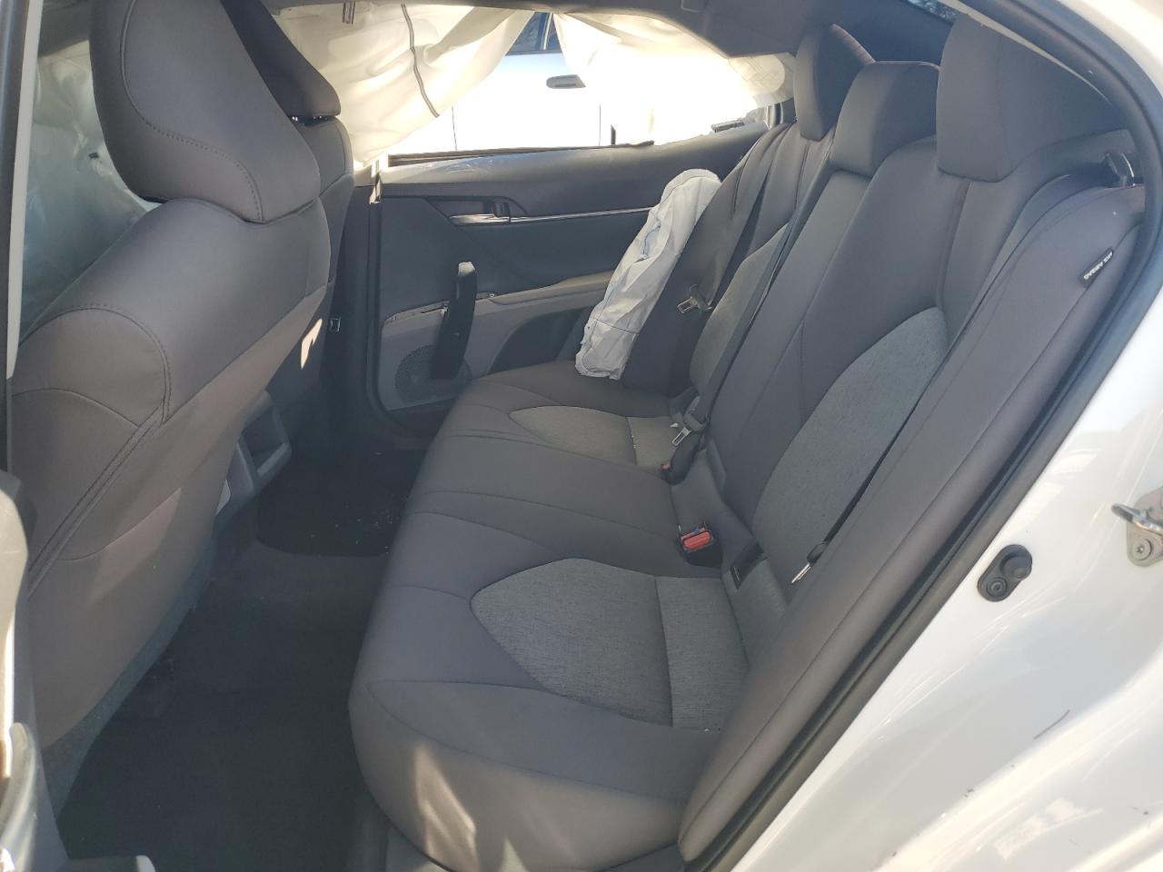 2020 Toyota Camry - Image 10