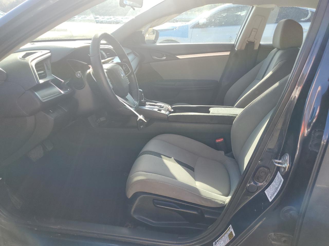 2018 Honda Civic - Image 7