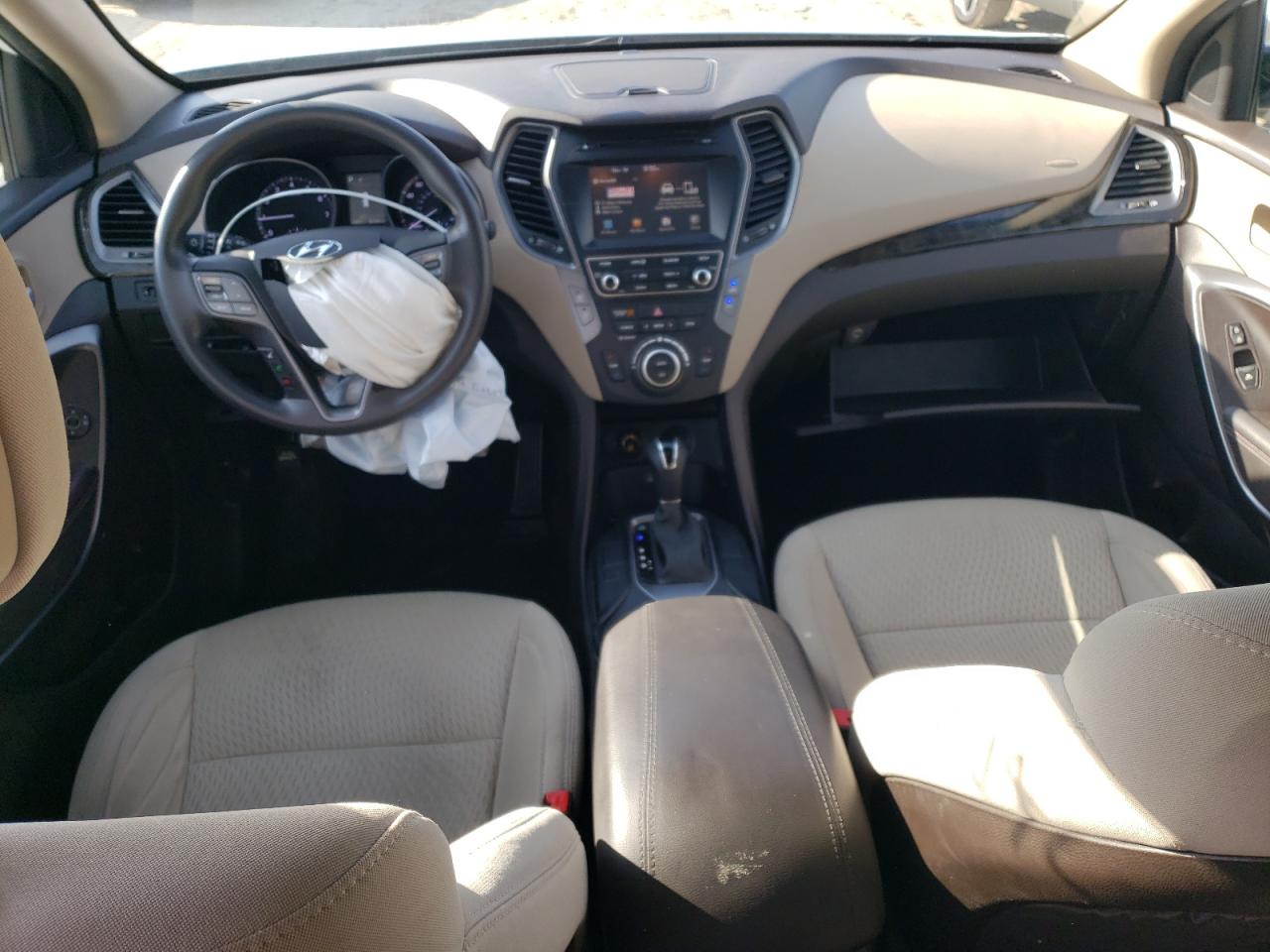 2017 Hyundai Santa Fe - Image 8