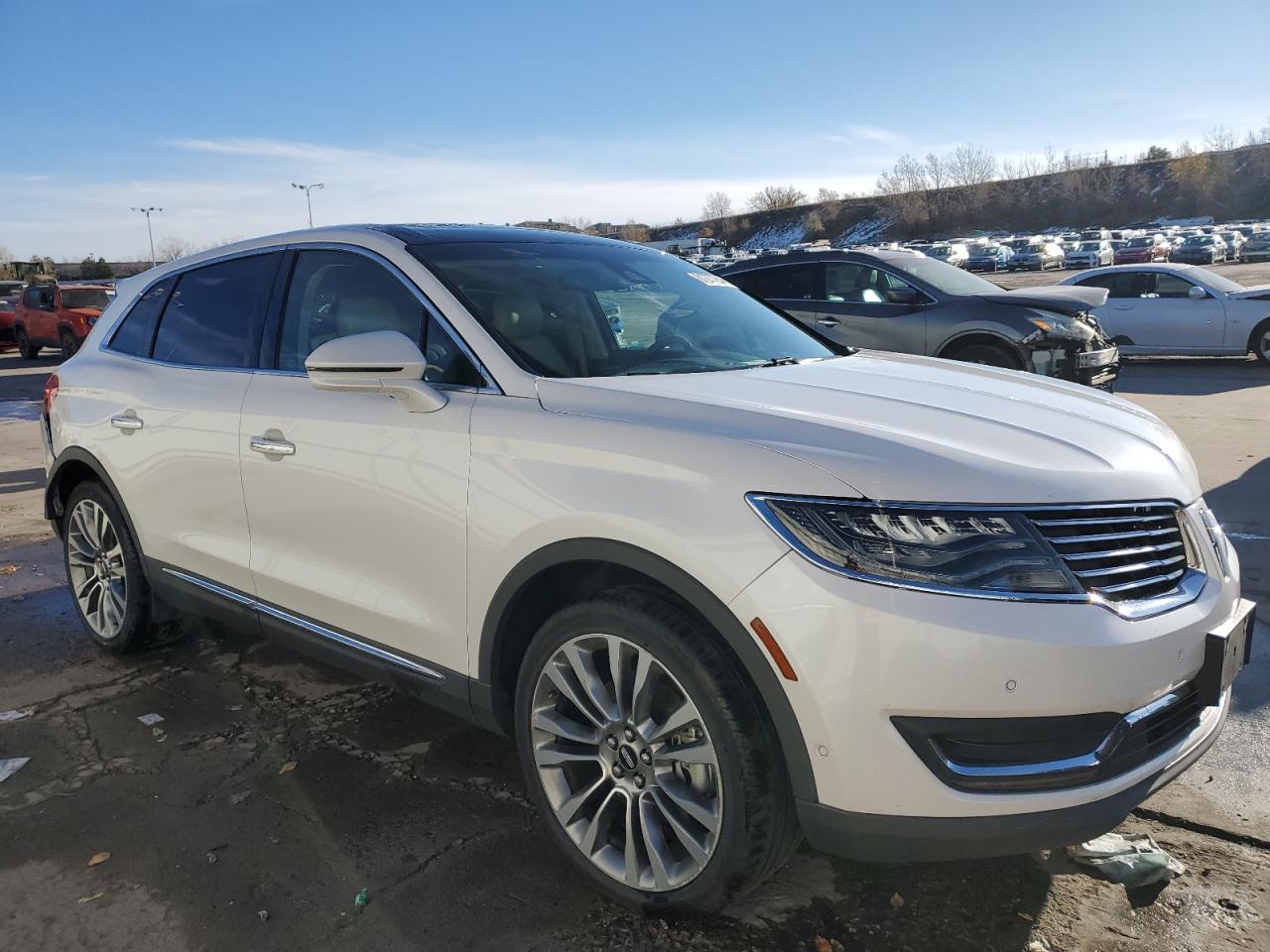 VIN 2LMPJ8LP1HBL43591 2017 LINCOLN MKX no.4