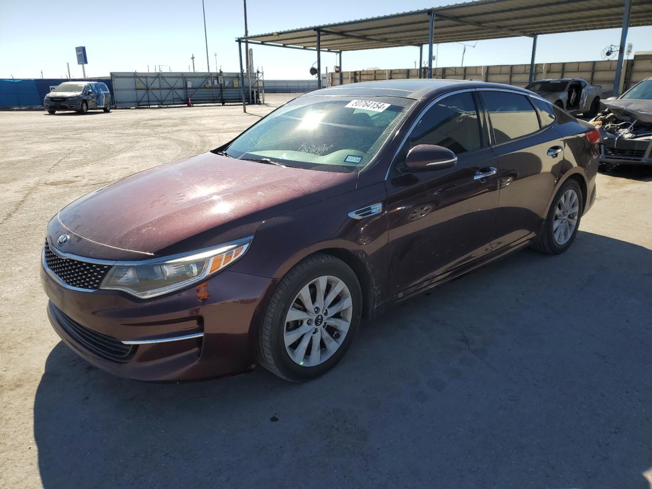 VIN 5XXGU4L34JG271546 2018 KIA OPTIMA no.1