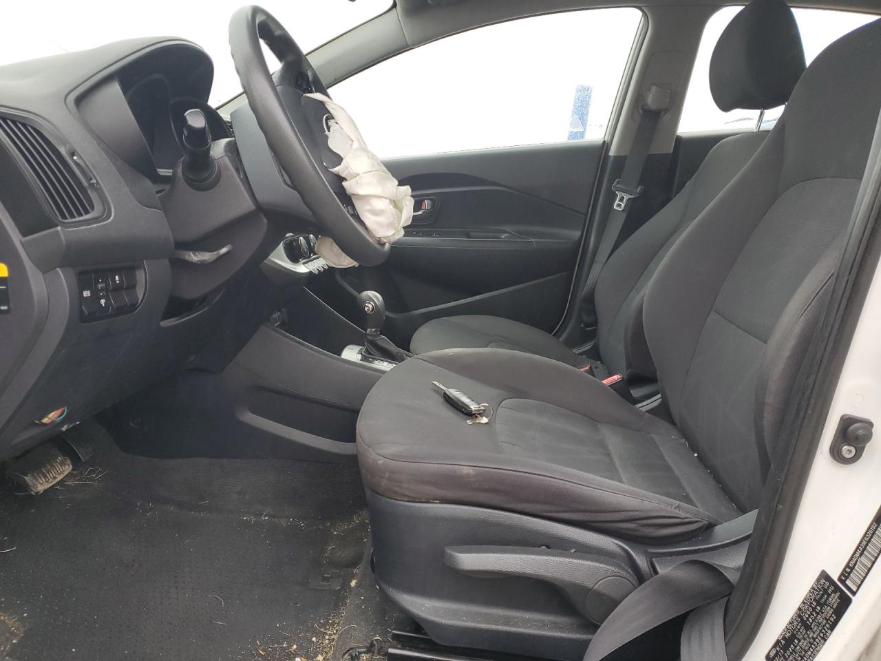 2014 Kia Rio - Image 7