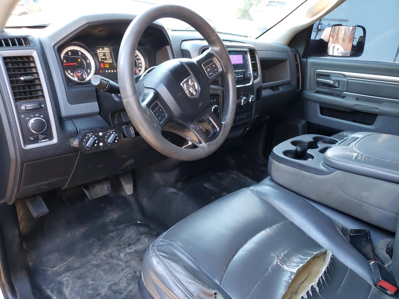 2015 RAM 5500 - Image 8